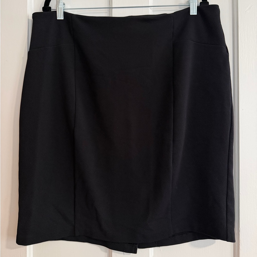 Roz & Ali Classic Black Pencil Skirt 2X - Picture 3 of 10